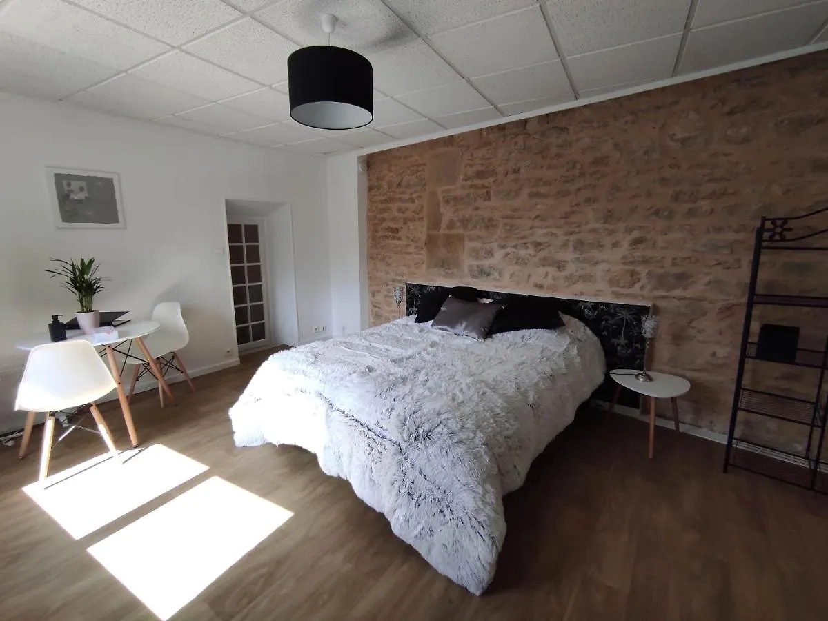 Aparthotel Appartement Jarnioux - Les Meubles Des Pierres Dorees Theize France