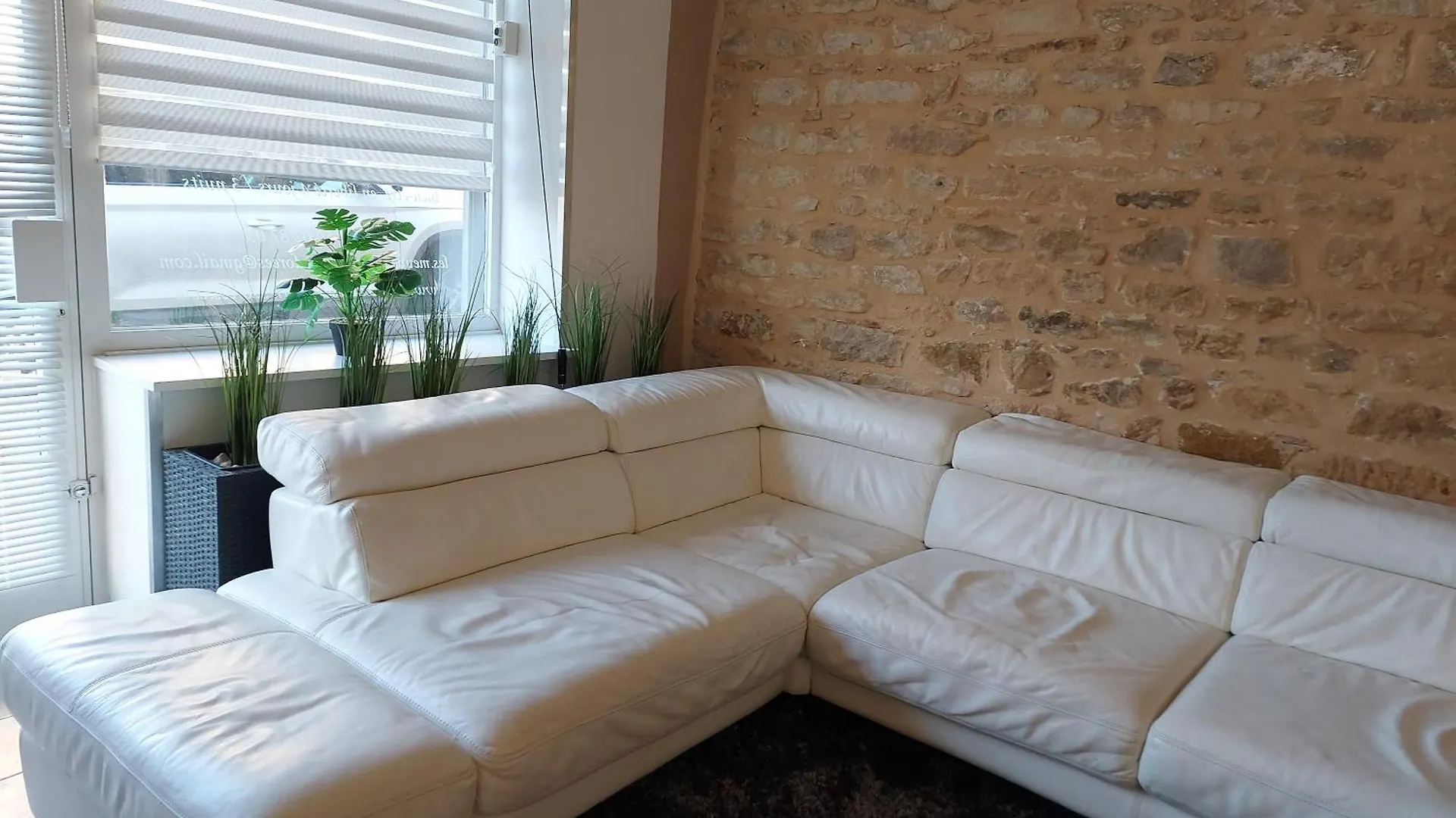 Appartement Jarnioux - Les Meubles Des Pierres Dorees Theize 0*,  France