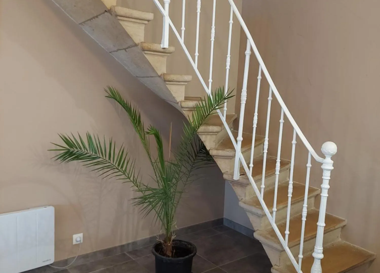 Appartement Jarnioux - Les Meubles Des Pierres Dorees Theize 0*,
