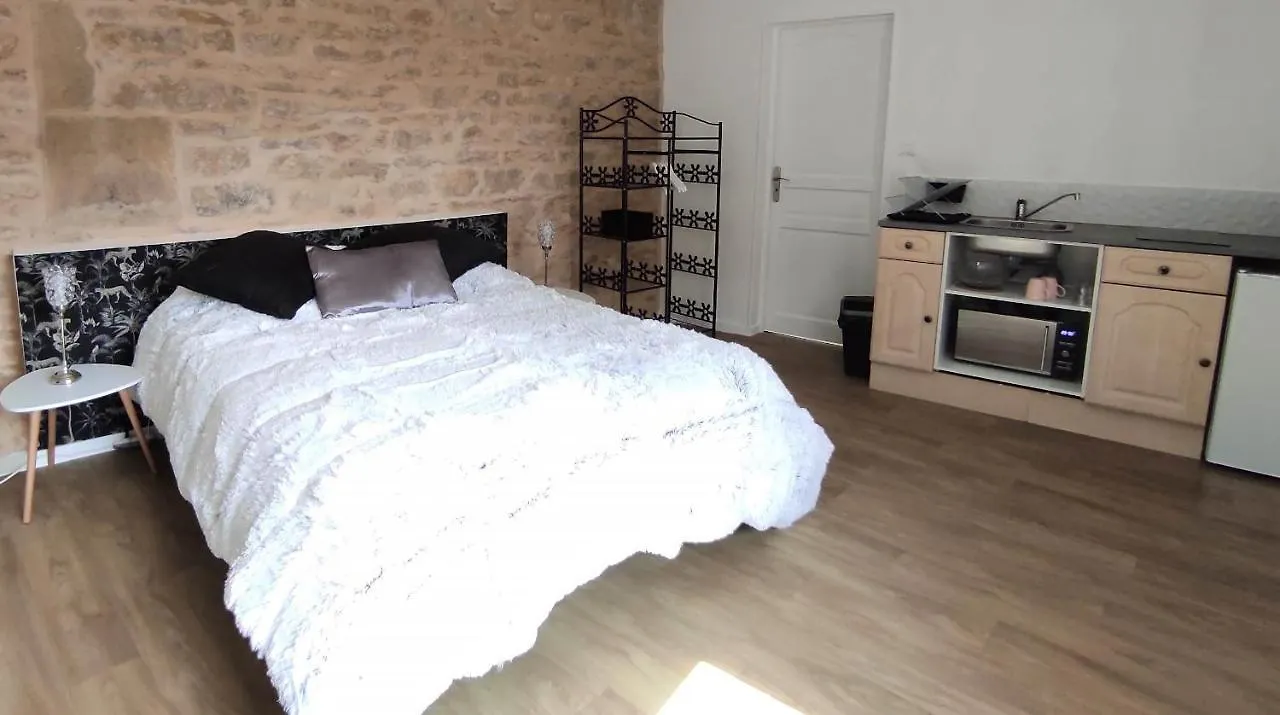 Appartement Jarnioux - Les Meubles Des Pierres Dorees Theize Lägenhetshotell